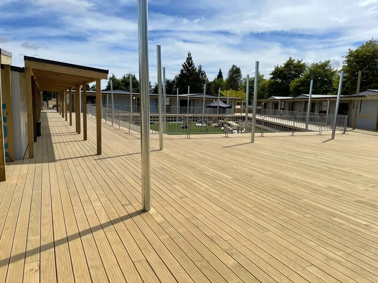 Completed deck and pergola build by Elevate Building and Design, Auckland